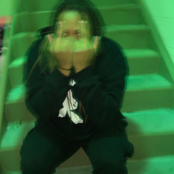 Meet your Posher, Jordan - Picture 1 of 1